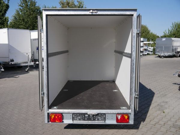 Kofferanhänger 2,62x1,30x1,50m 1300kg