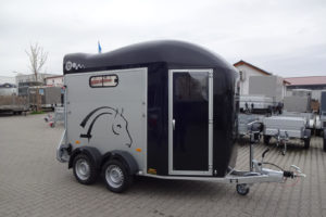 Cheval Liberte Gold 3 Sattelkammer Pullmann 2 Fahrwerk 2600kg Tempo 100