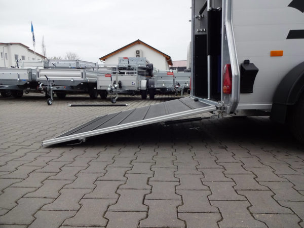 Cheval Liberte Gold 3 Sattelkammer Pullmann 2 Fahrwerk 2600kg Tempo 100 – Bild 16