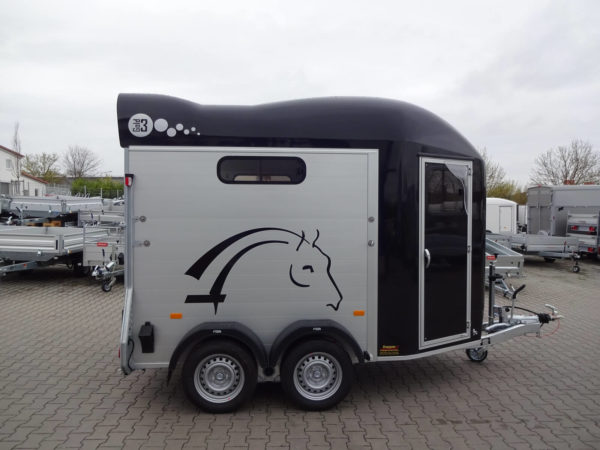 Cheval Liberte Gold 3 Sattelkammer Pullmann 2 Fahrwerk 2600kg Tempo 100 – Bild 2