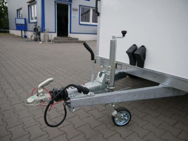 Hapert Sapphire L-2 Kühlanhänger 3,00x1,50x1,80m 2700kg mit Zubehör – Bild 9