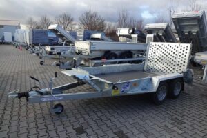 Ifor Williams GH 1054 3,05x1,61m 3500kg +Ersatzrad +6 zusätzliche Ösen