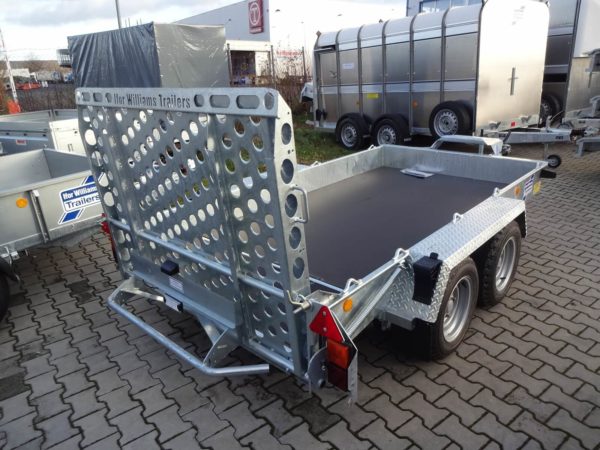 Ifor Williams GH 1054 3,05x1,61m 3500kg +Ersatzrad +6 zusätzliche Ösen – Bild 9