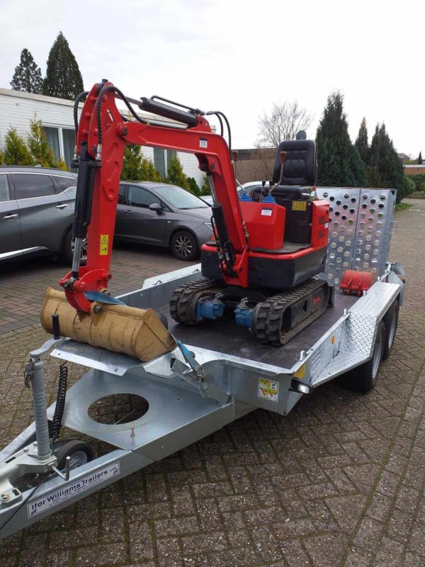 Ifor Williams GH 1054 3,05x1,61m 3500kg +Ersatzrad +6 zusätzliche Ösen – Bild 6