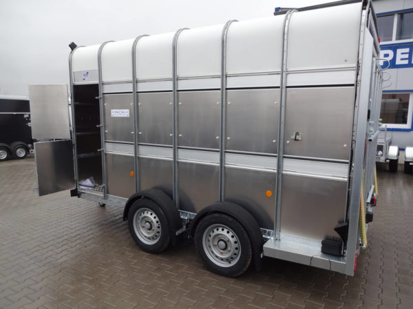 Ifor Williams TA510G 12x7 3,74x1,75x2,12m 3500kg +Rampetür +Windspoiler +Quertrennung – Bild 4