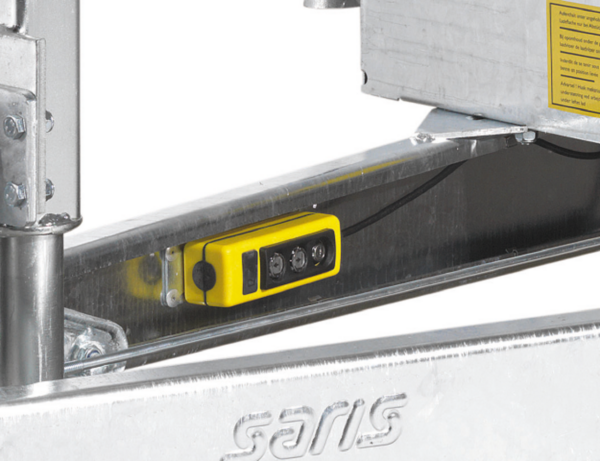 Saris K1 3,06x1,84x0,30m 3500kg Rückwärtskipper elektrisch Nothandpumpe – Bild 4