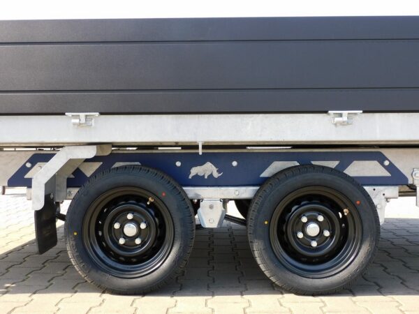 Saris K3 HD Heavy Duty 3,56x1,84x0,35m 3500kg Dreiseitenkipper elektrisch Blattfederung Auffahrpaket Nothandpumpe Black Edition LED Beleuchtung verstärktes Stützrad – Bild 19