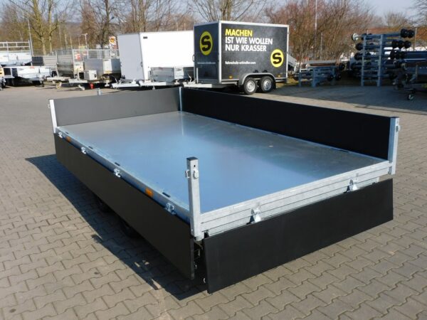 Saris K3 HD Heavy Duty 3,56x1,84x0,35m 3500kg Dreiseitenkipper elektrisch Blattfederung Auffahrpaket Nothandpumpe Black Edition LED Beleuchtung verstärktes Stützrad – Bild 11