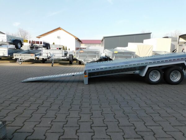 Stema ATOUR 4,00x2,03m 3000kg +geschlossener Boden – Bild 5