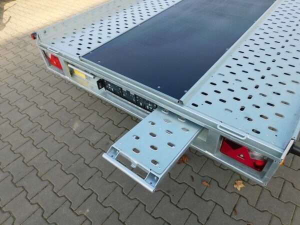 Stema ATOUR 4,00x2,03m 3000kg +geschlossener Boden – Bild 9