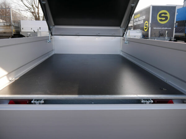 Saris McAlu Deckelanhänger 2,05x1,33x0,50m 750kg zwei Dachgepäckträger – Bild 13
