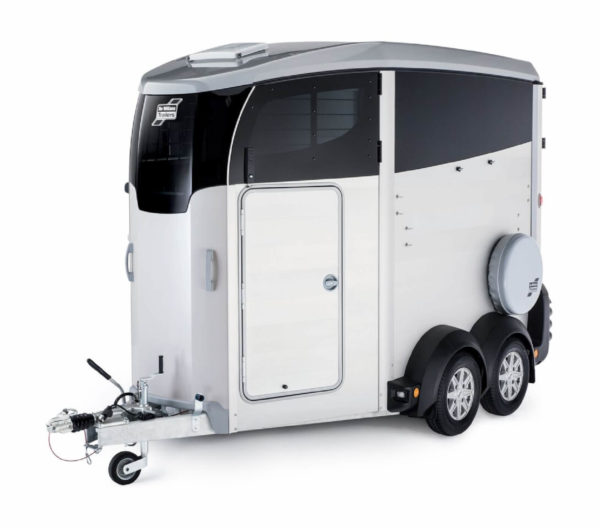 Ifor Williams HBX 511 Sattelkammer